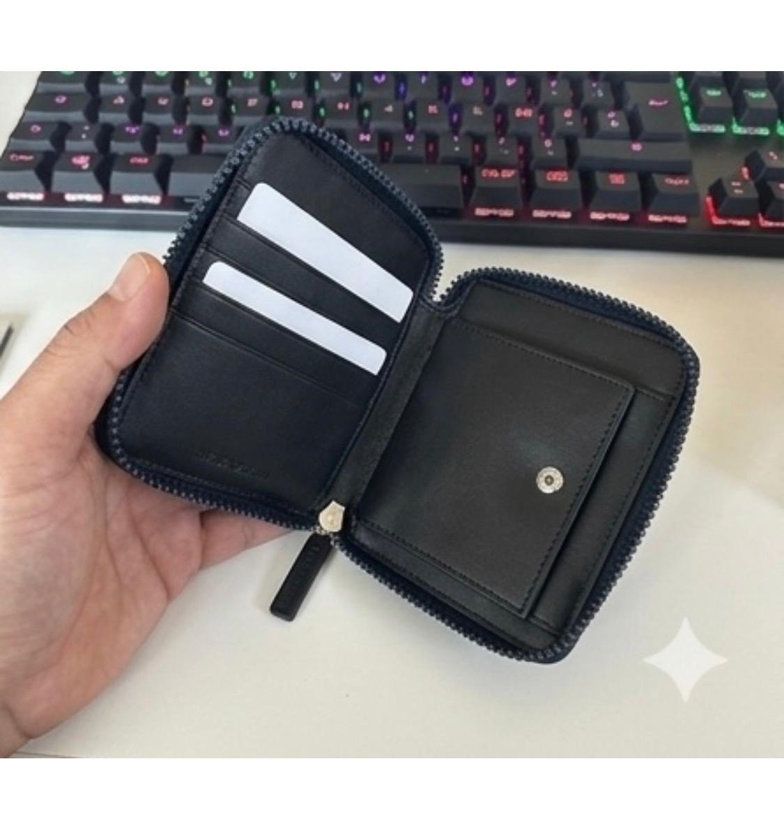 Emporio Armani Y4R305 YJL3E Wallet Black Men Bifold 4 Card Slots EA 83074 - Image 5